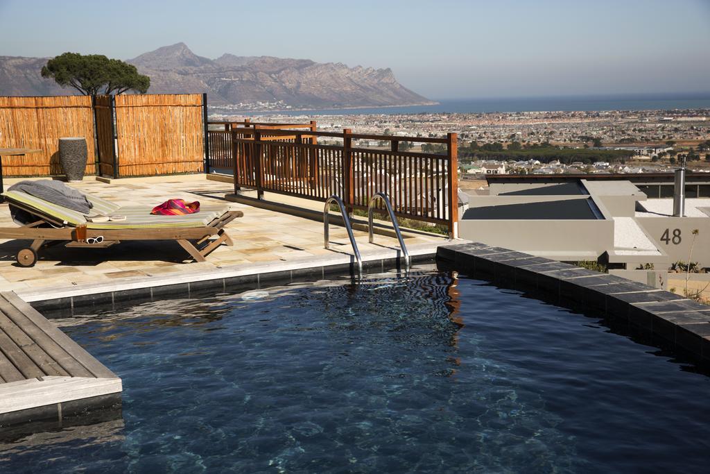 43 On Sandstone Somerset West Oda fotoğraf